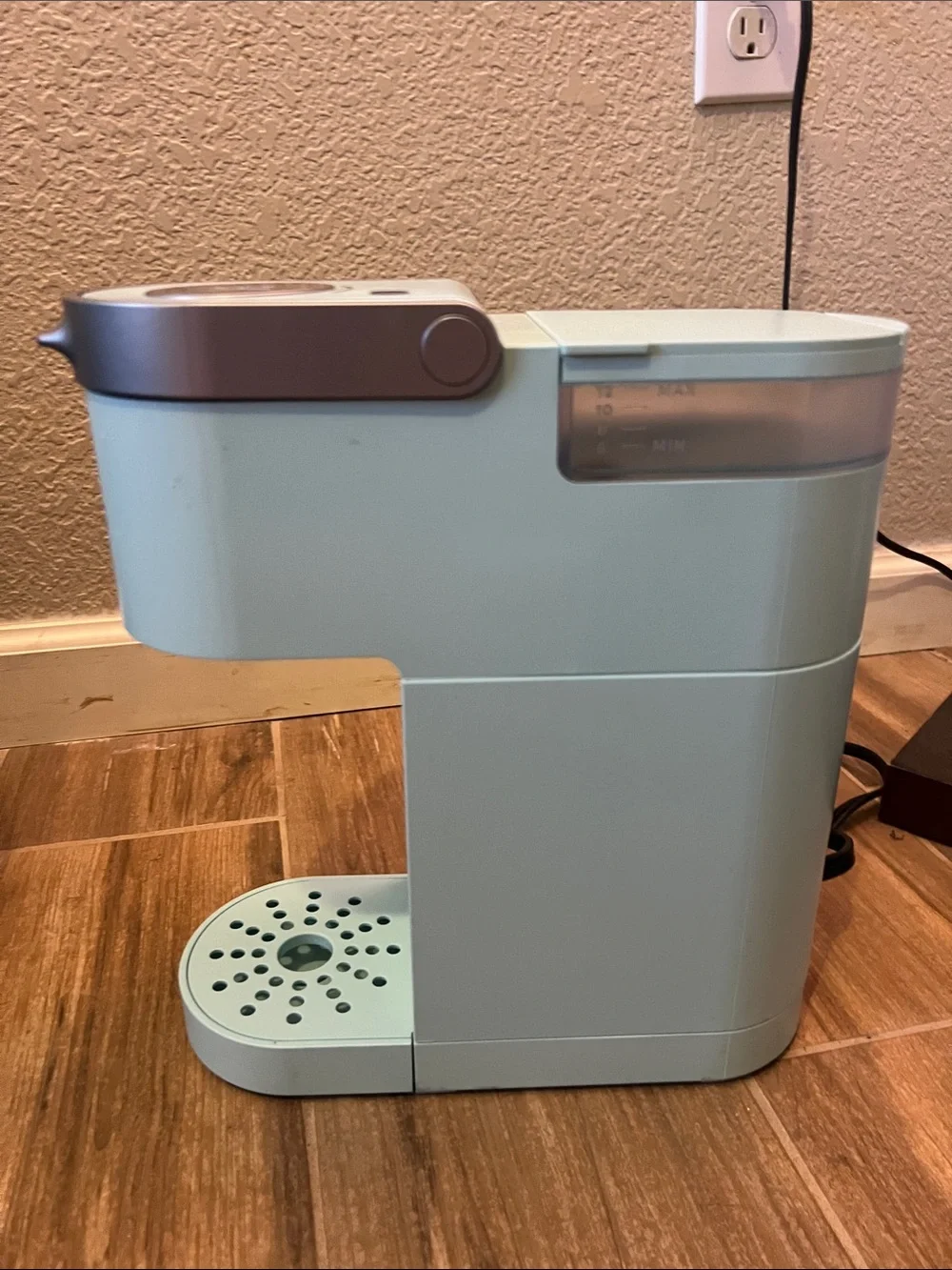 Keurig Compact Single-Serve Coffee Maker - Mint Blue k-mini clean
